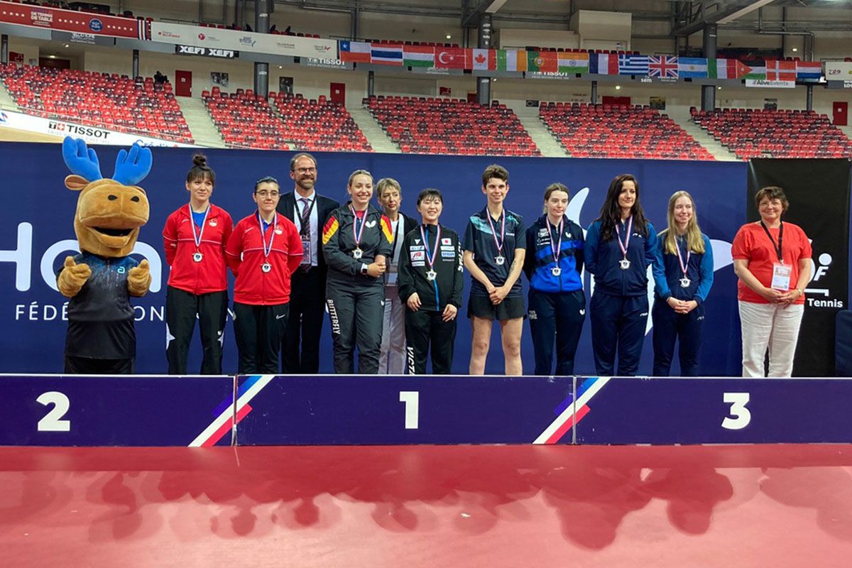 パラ卓球 フランスオープン　女子ダブルスで中村望／リークが優勝