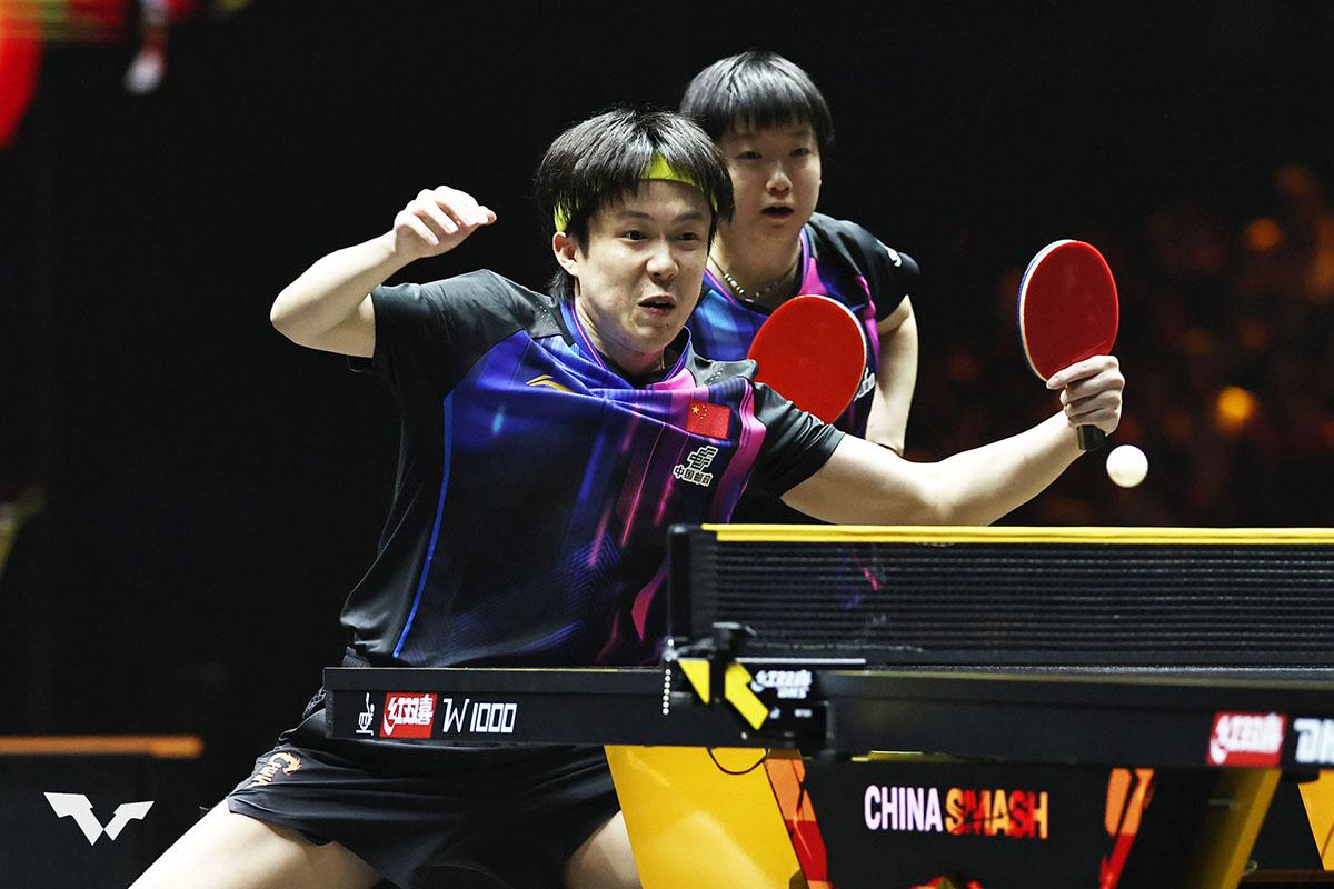 卓球 中国スマッシュ2025　混合ダブルスは王楚欽／孫穎莎が優勝