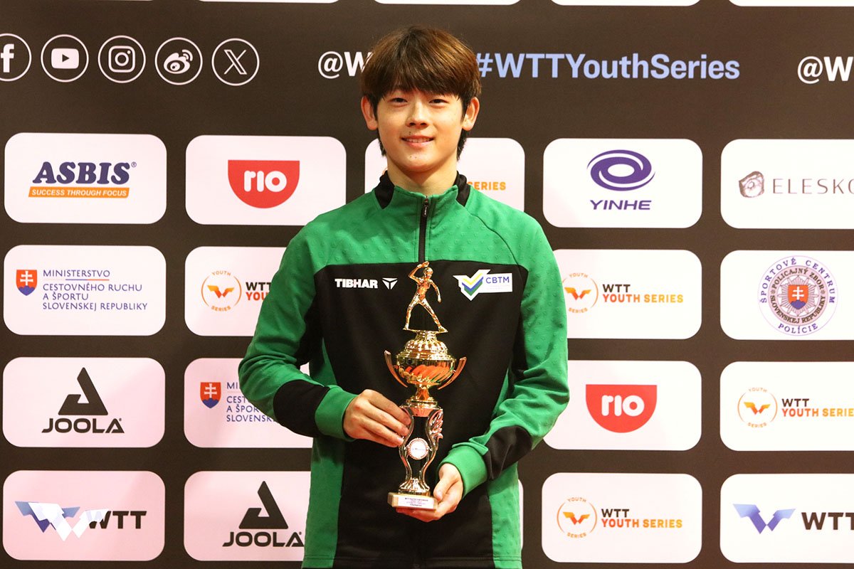 卓球 WTTユースコンテンダー セネック　レオナルド・イイヅカが優勝